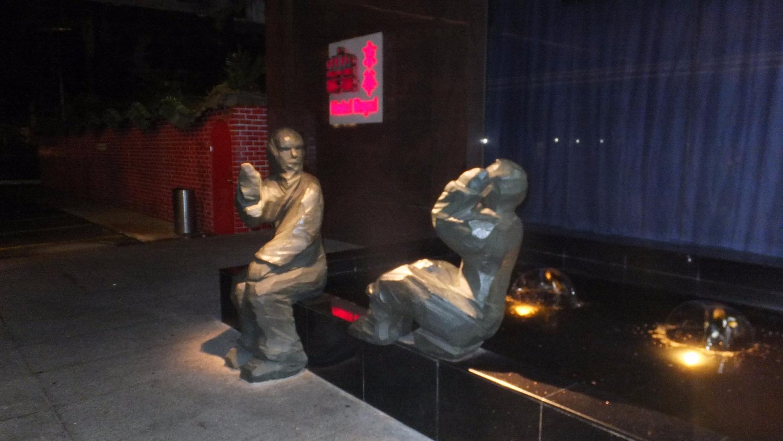 هتل رویال ات نیوتن سنگاپور